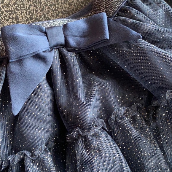 Two skirts 18 Month - Picture 2 of 4